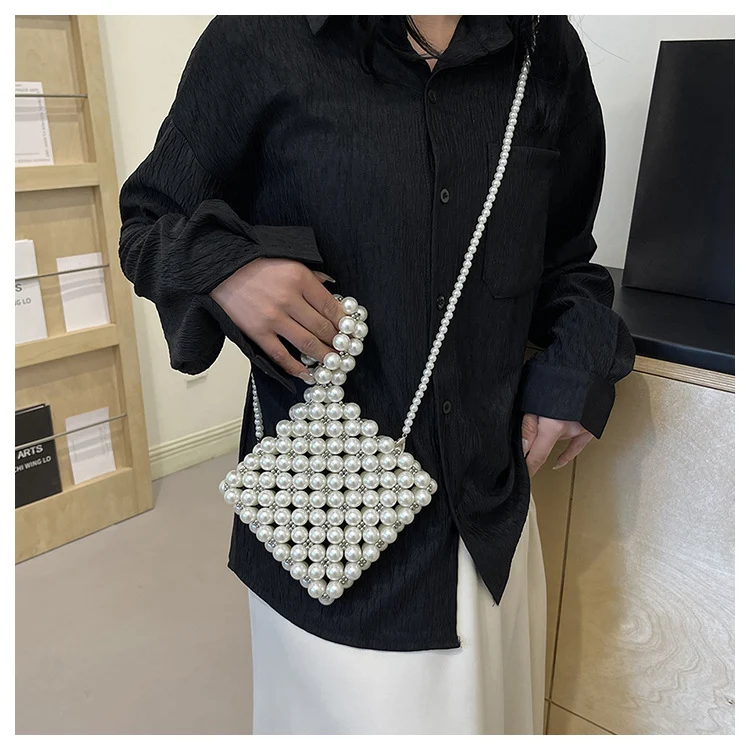 Stylische Perlen Abend Clutch