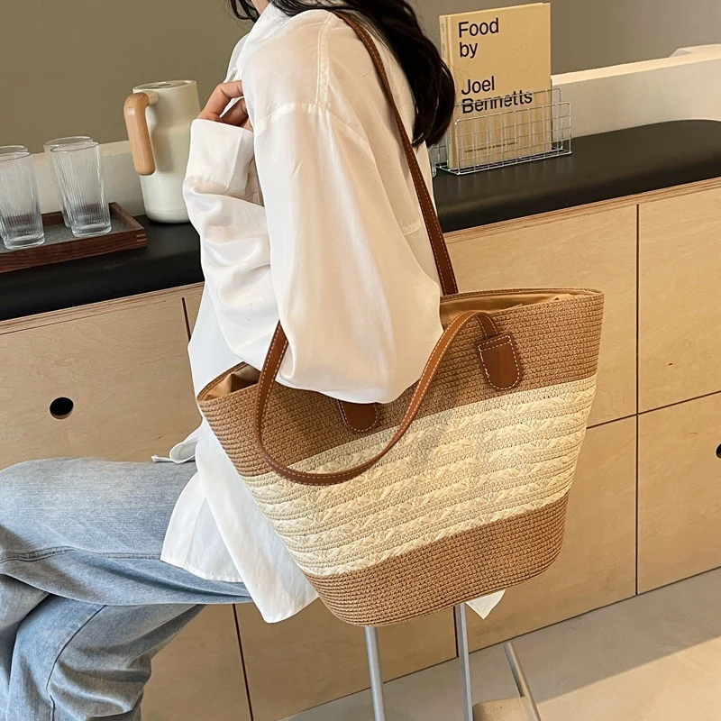 Geräumige Geflochtene Stroh Tasche