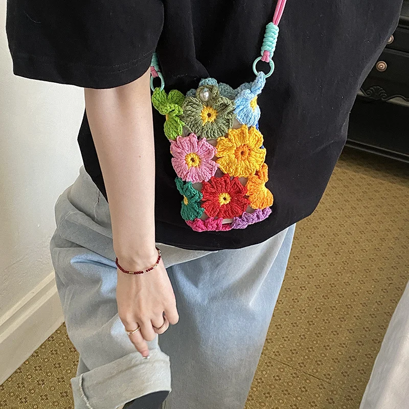 Florale gehäkelte Mini Tasche