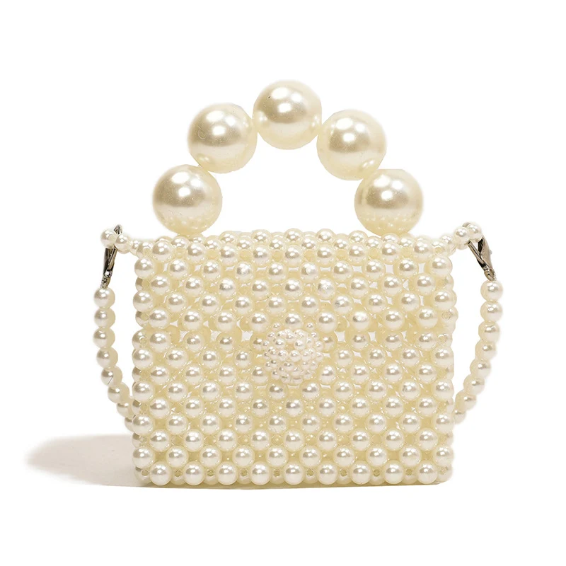 Perlenverzierte Abendhandtasche