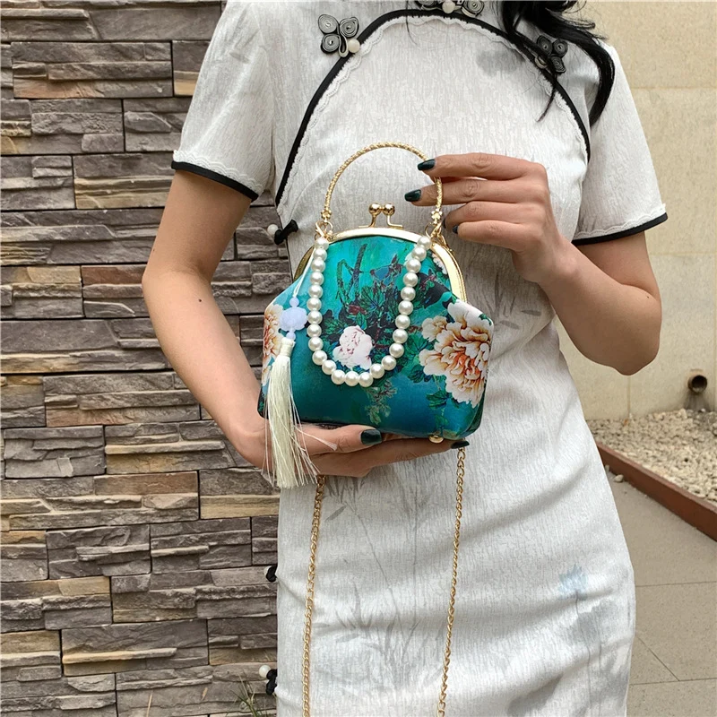 Vintage Floral Clutch Tasche