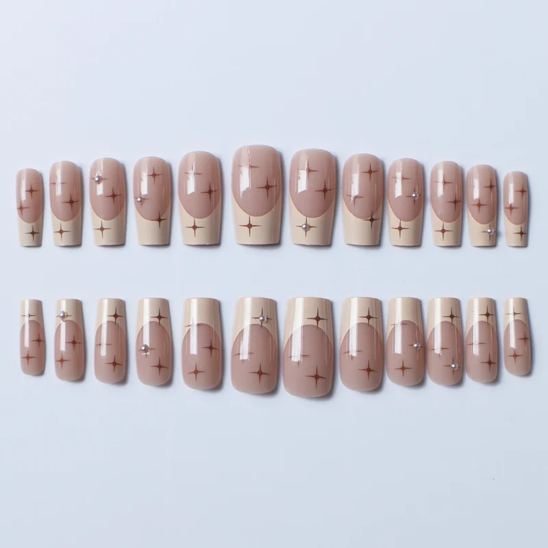 Elegante Lange Acrylnagelkunst
