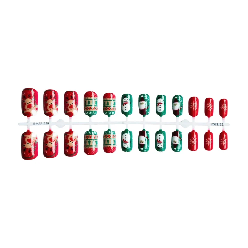 Festliche Feiertagsmotiv-Nagelkunst
