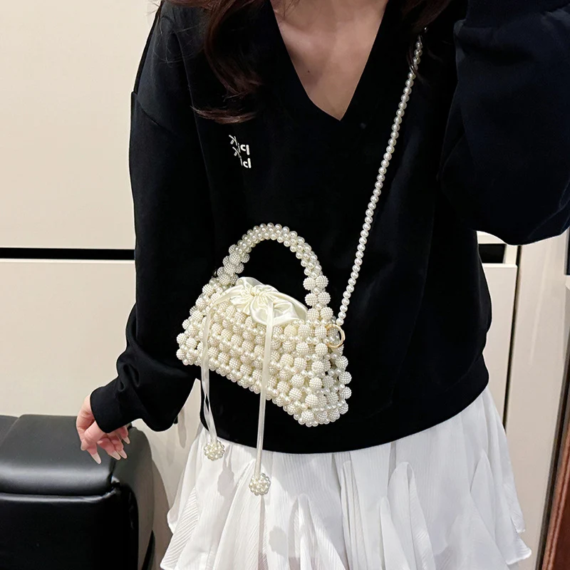Dekorative Perlenhandtasche