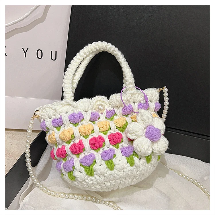 Niedliche Blumige Häkelhandtasche