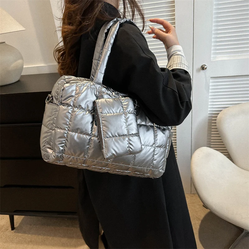 Puffer-Style Wochenendtasche