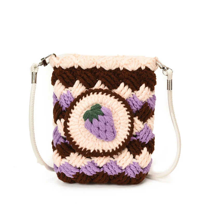 Handgefertigte gehäkelte Mini-Crossbody-Bag