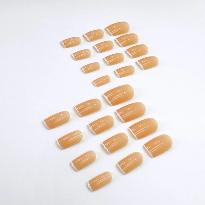 Elegantes French Tip Nagelset