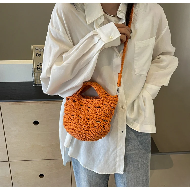 Handgefertigte Häkel-Tasche