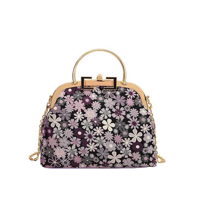 Blumengestickte Abendhandtasche