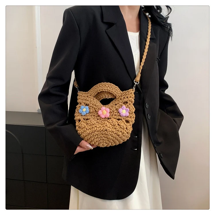 Blumenhäkelhandtasche