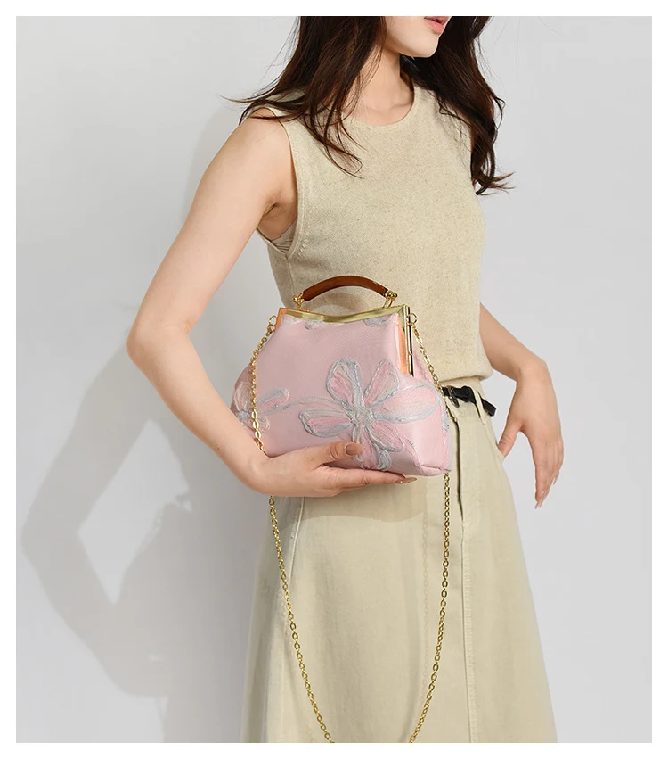 Bestickte florale Handtasche