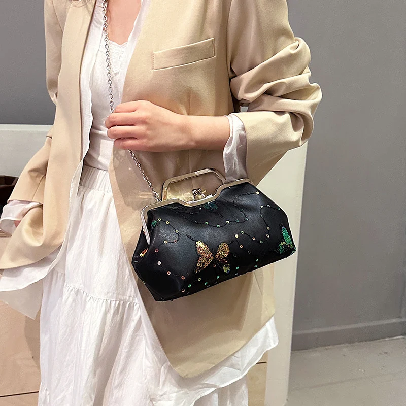 Verziertes Abend-Clutch