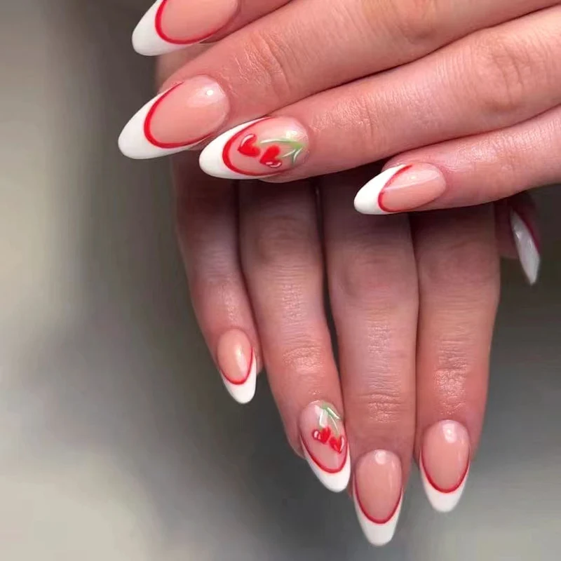 Kreative Kirsch-inspirierte Nagelkunst