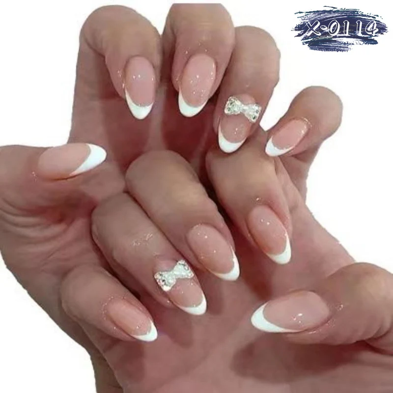 Elegantes französisches Tipp-Acryl-Nagelkunst-Set