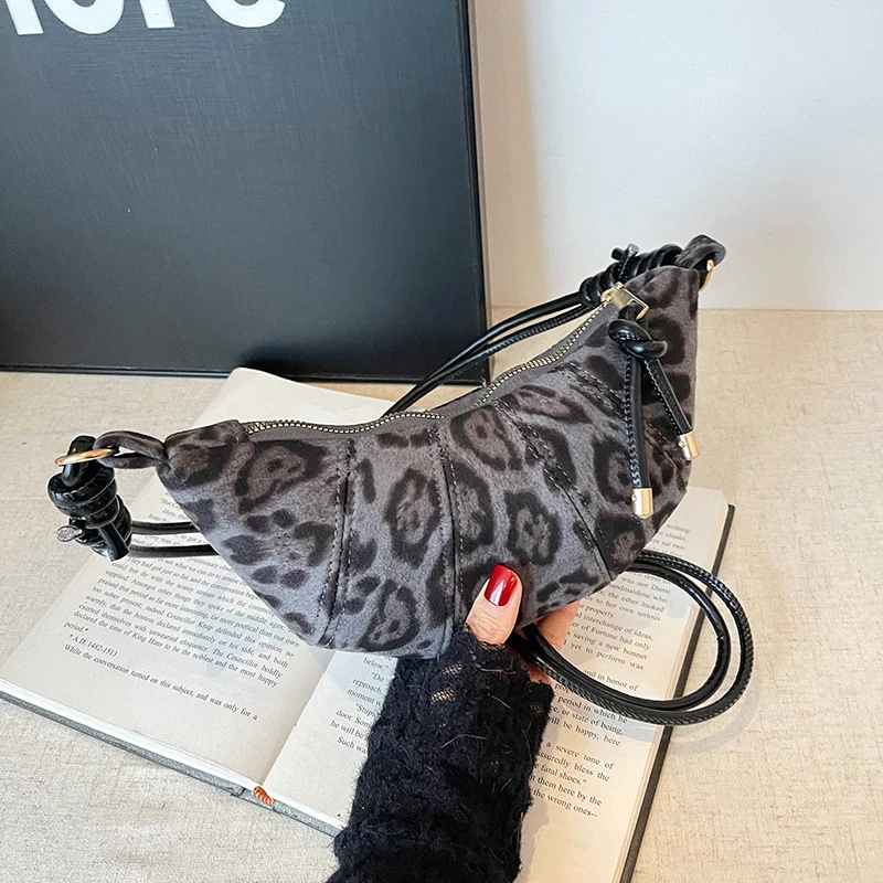 Modische Leopardenprint-Handtasche
