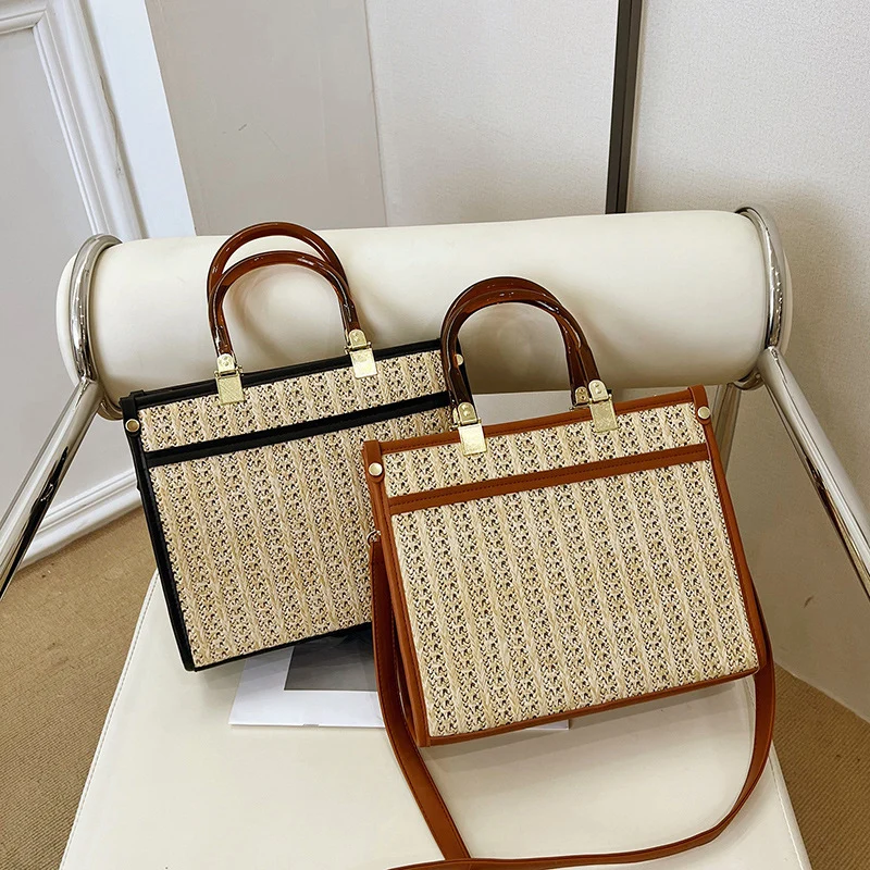 Elegante Gewebte Handtasche