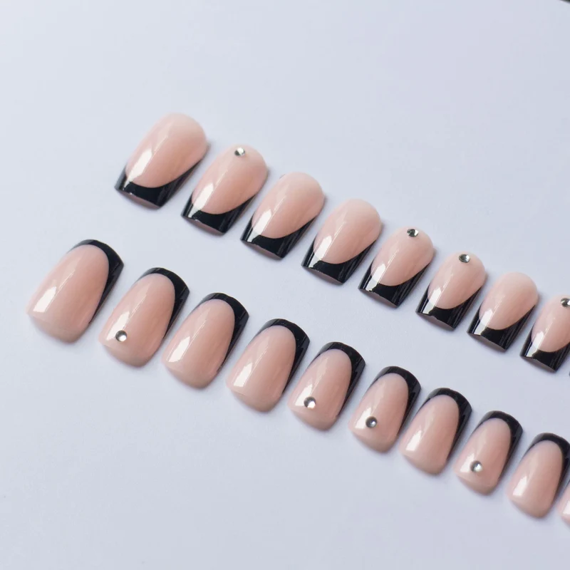 Chic Französische Tip Nagelkunst Set