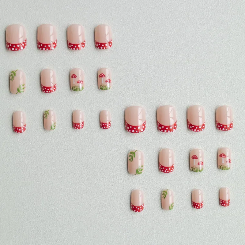 Dekorative Kirschblüten Nagelkunst