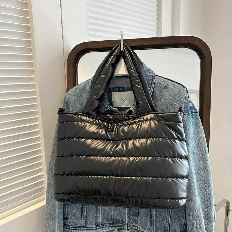 Gepolsterte Puffer-Handtasche