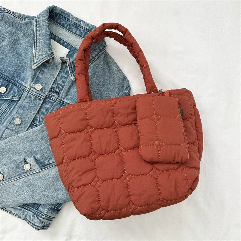 Gemütliche Stepp-Tasche