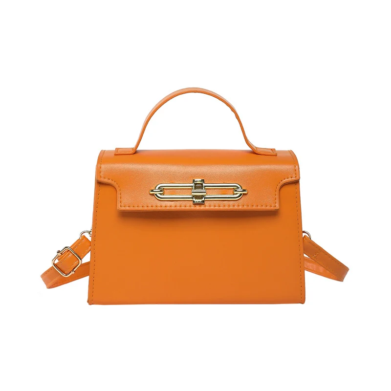 Klassische strukturierte Handtasche