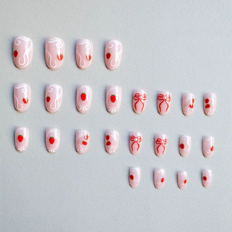 Künstlerisches Erdbeer-Nagelkunst-Set