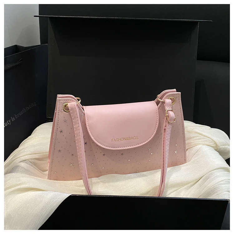 Elegante sternverzierte Umhängetasche