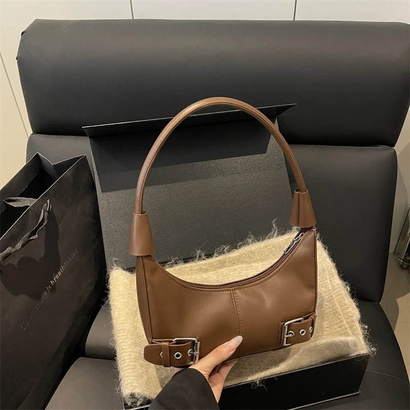 Moderner Minimalistischer Hobo Bag