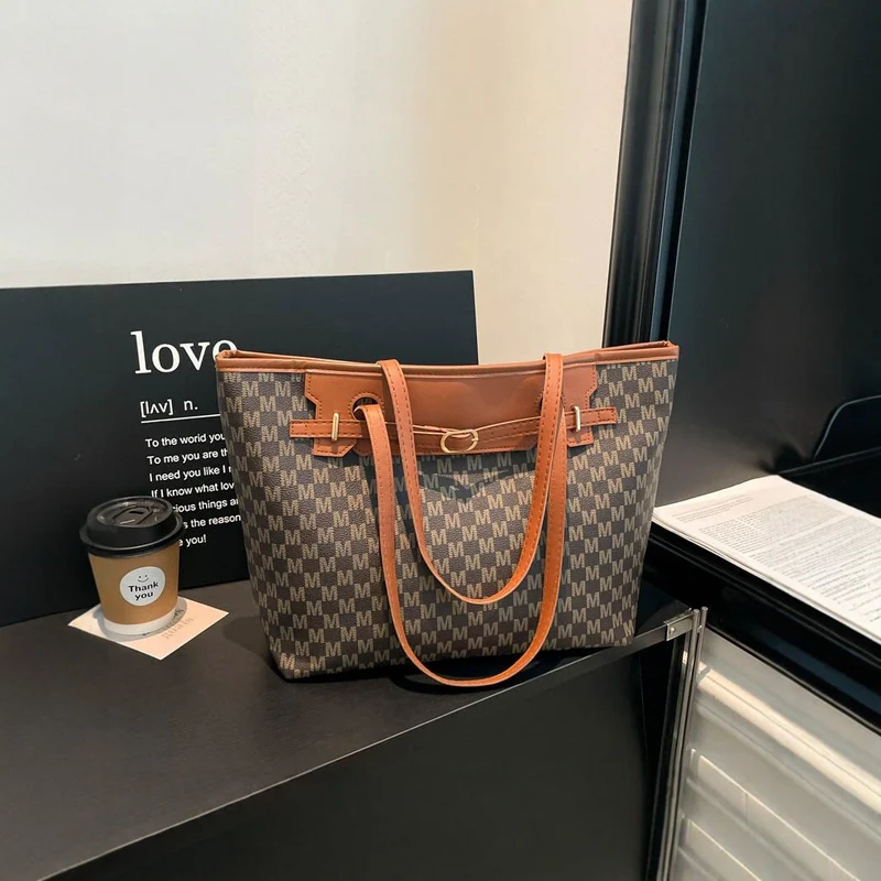 Elegante monogrammierte Tragetasche 1791041041