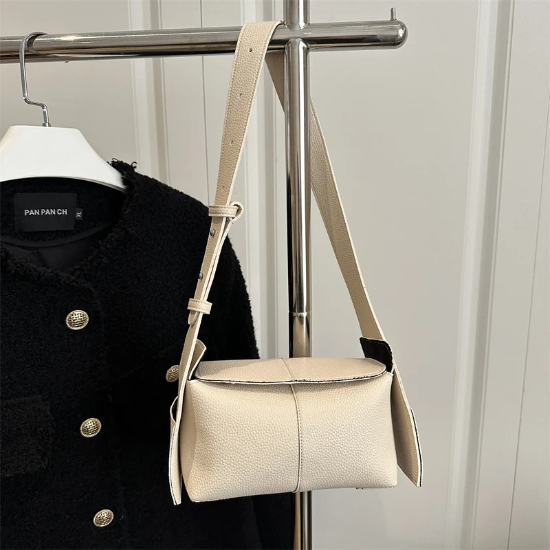 Minimalistische Schultertasche