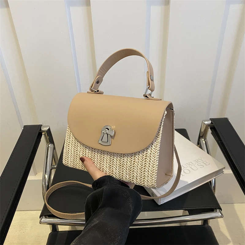 Elegante Handgefertigte Strohtasche