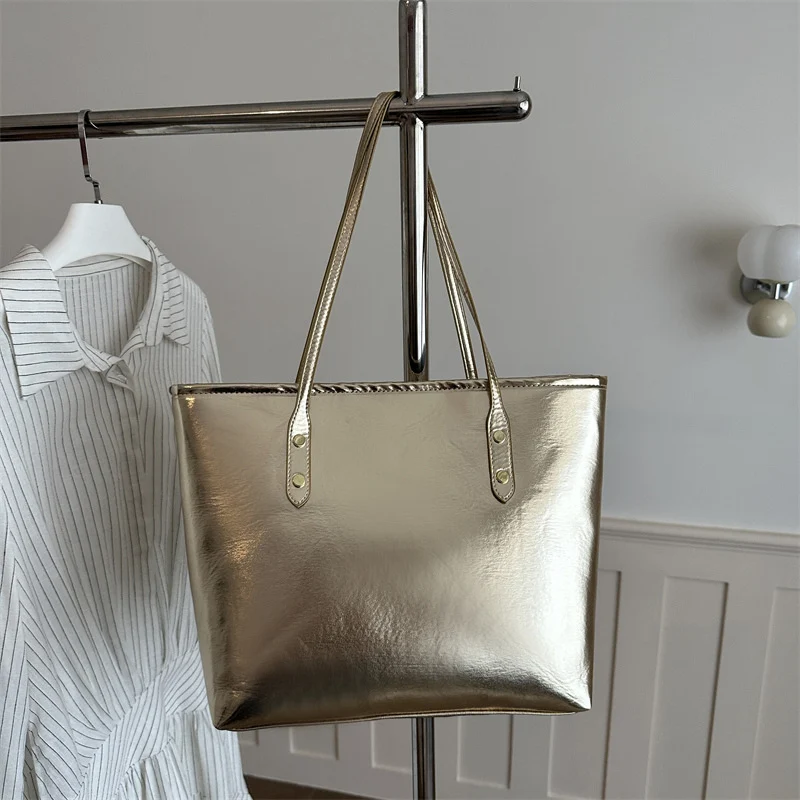 Elegante Glänzende Tragetasche