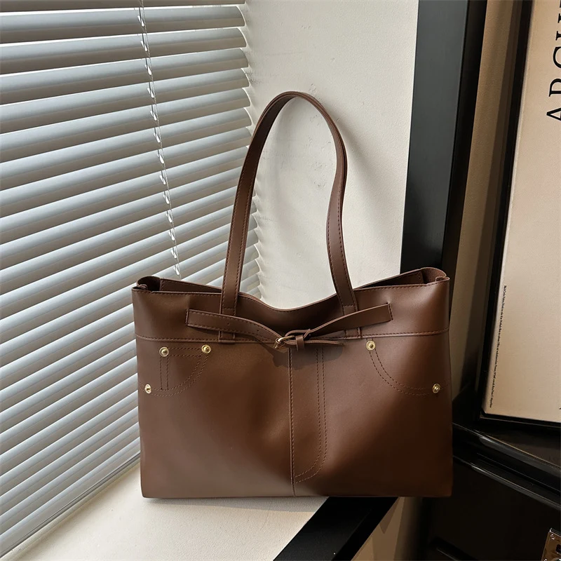 Elegante funktionale Tragetasche