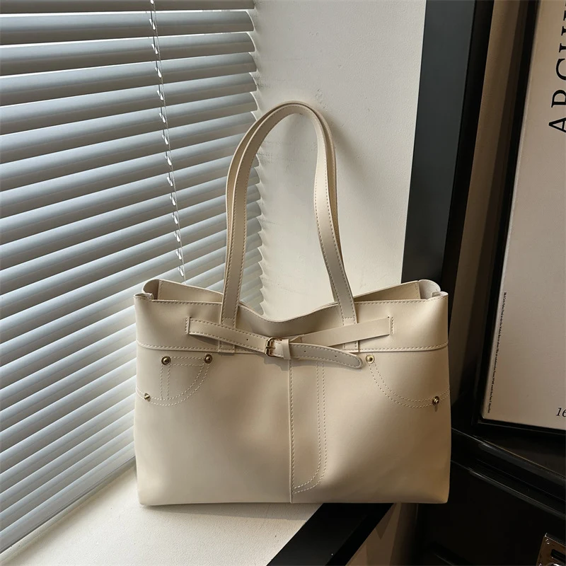 Elegante funktionale Tragetasche