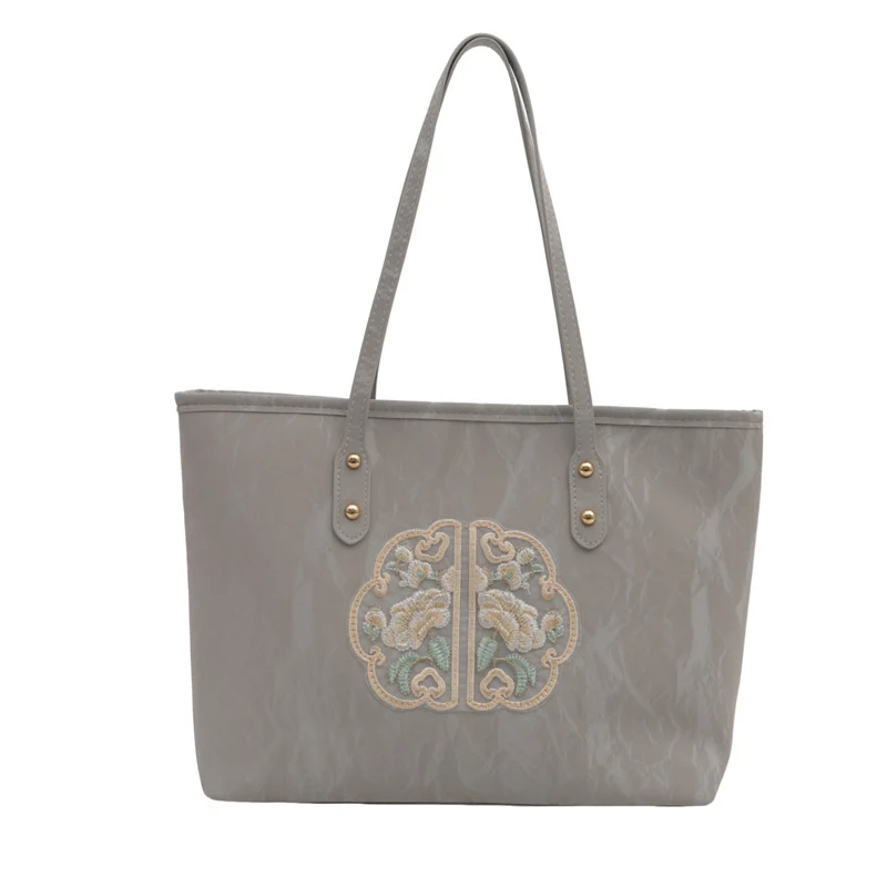 Elegante bestickte Tragetasche