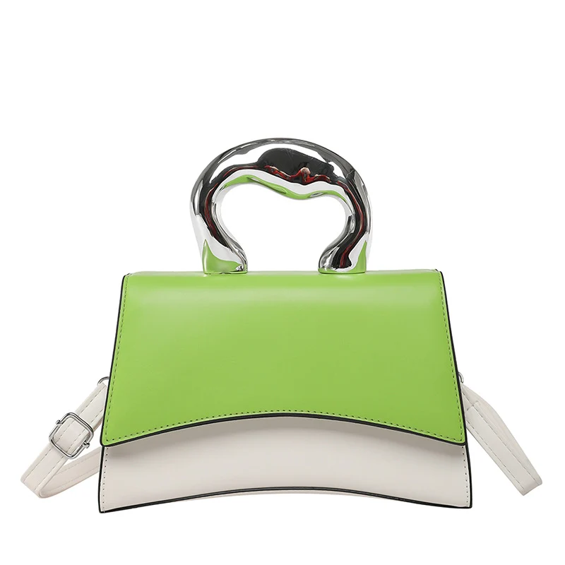 Strukturierte Handtasche