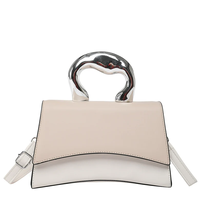 Strukturierte Handtasche