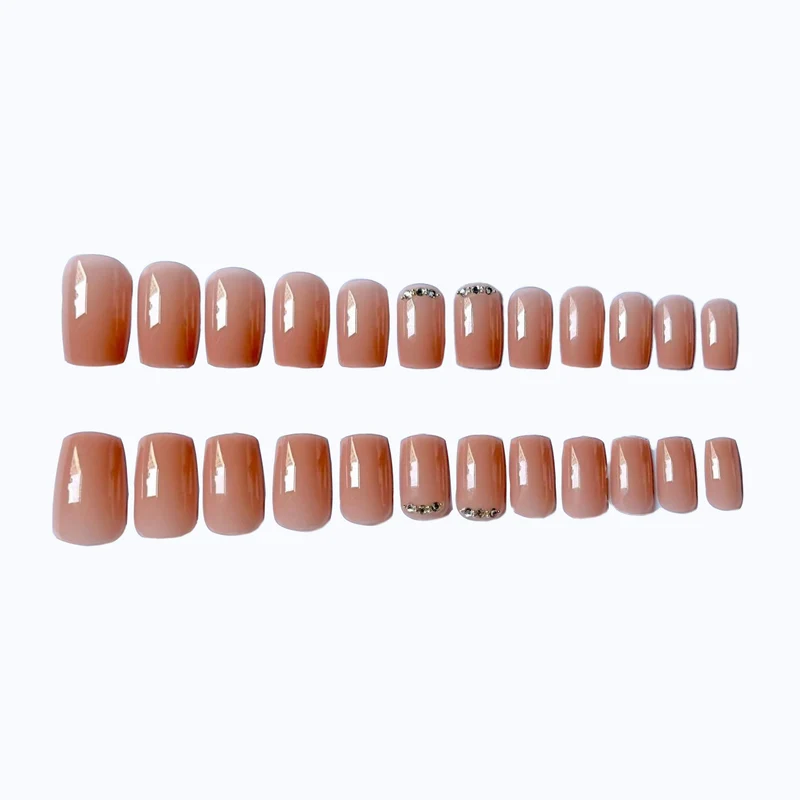 Elegantes Acryl-Nagelkunst-Set mit Strass-Akzenten