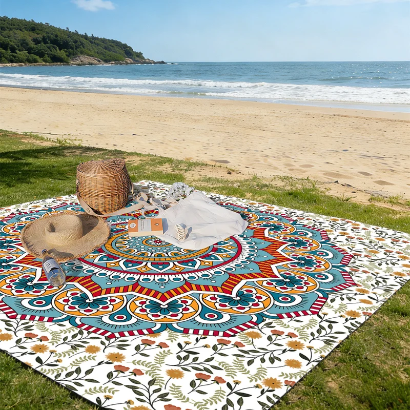 Strandmatte mit Mandala-Design Skanto