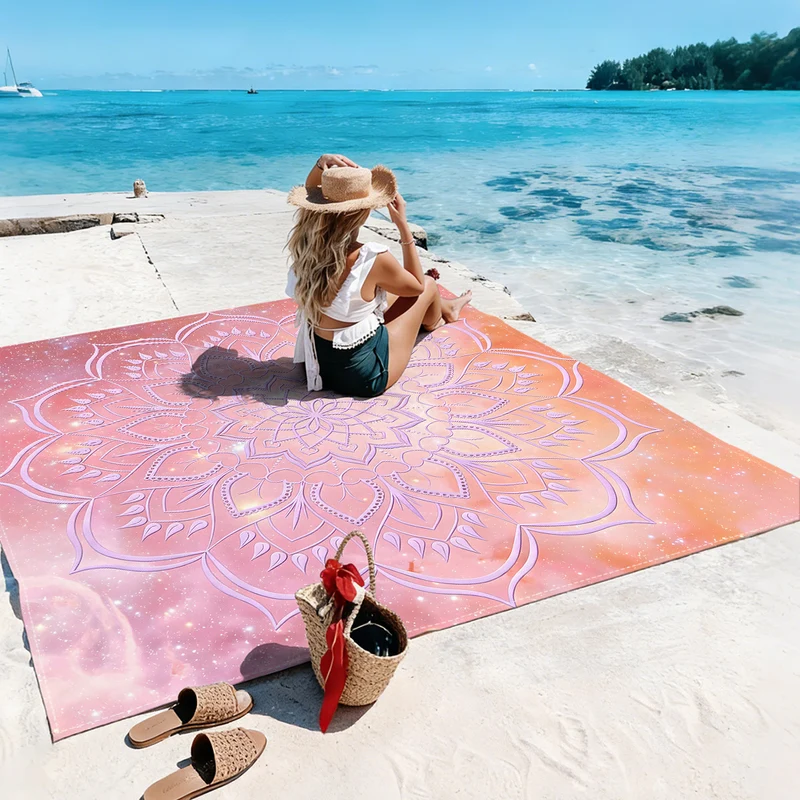 Strandmatte mit Mandala-Design Skanto