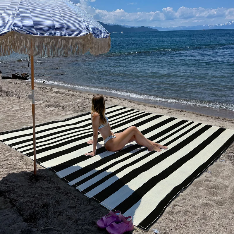 Strandmatte mit Mandala-Design Skanto