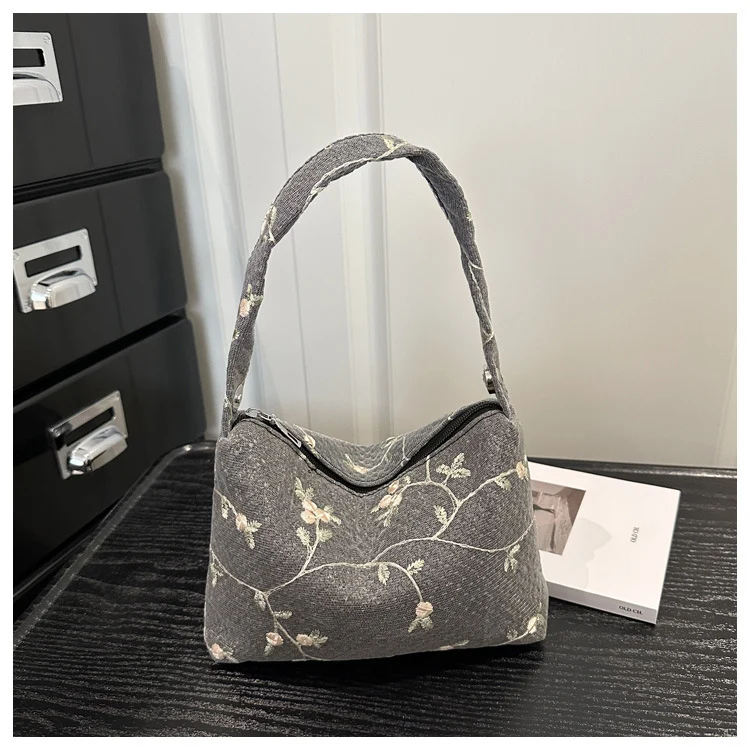 Blumengestickte Handtasche