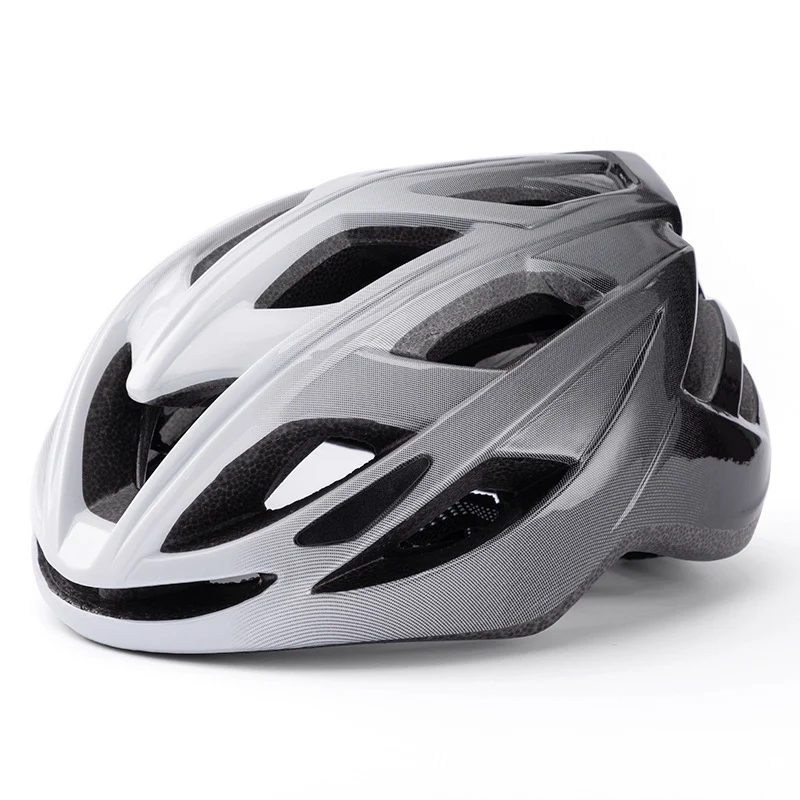Leichter Rennradhelm mit hoher Belüftung Skanto