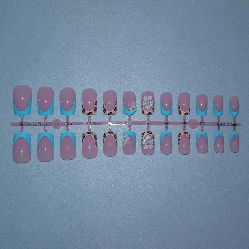Künstlerisches Multi-Design-Nagelkunst-Set
