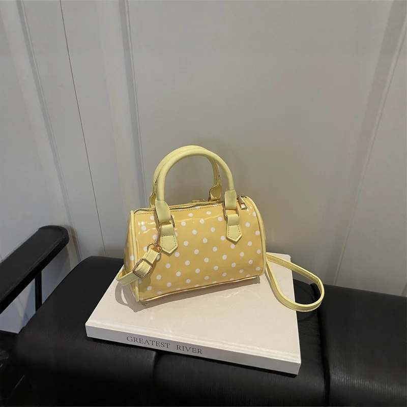 Punkte-Handtasche