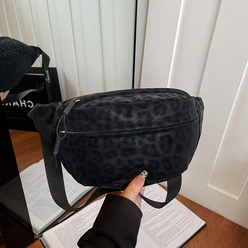 Leopardenmuster Gürteltasche