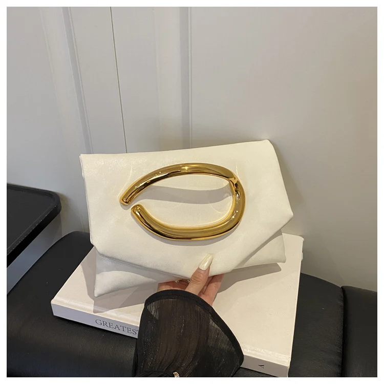 Gefaltete Clutch
