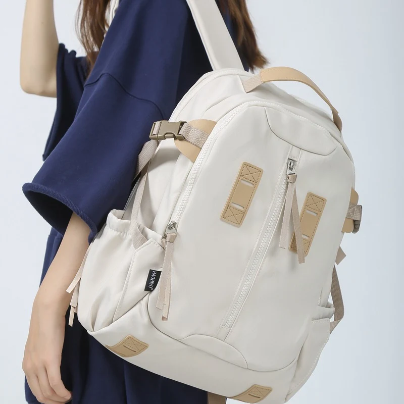 Vielseitiger Rucksack mit ergonomischem Design und vielen Taschen Skanto
