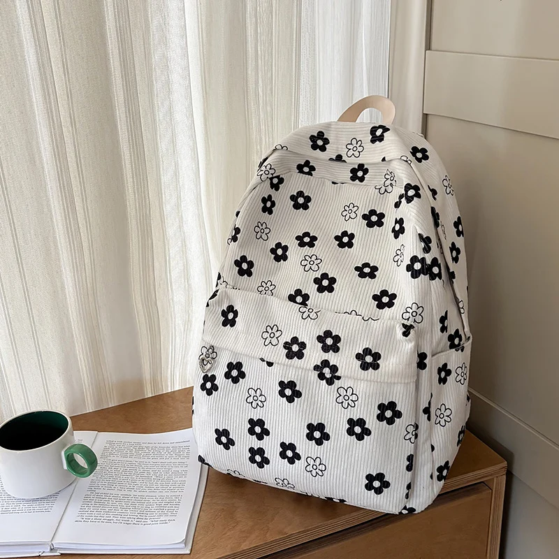 Blumengemusterter Freizeitrucksack Karnz